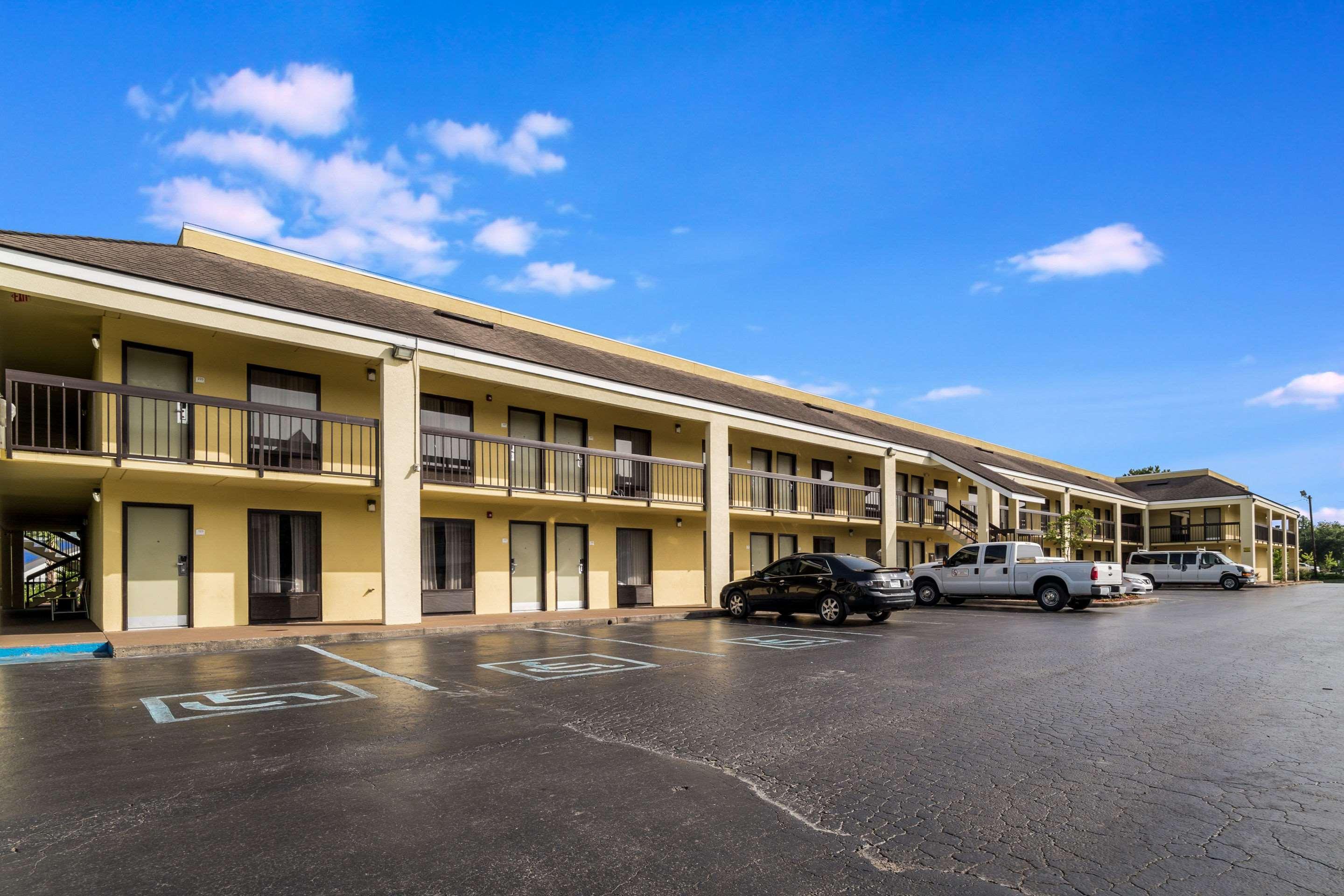 Quality Inn Coliseum North Charleston Exteriör bild