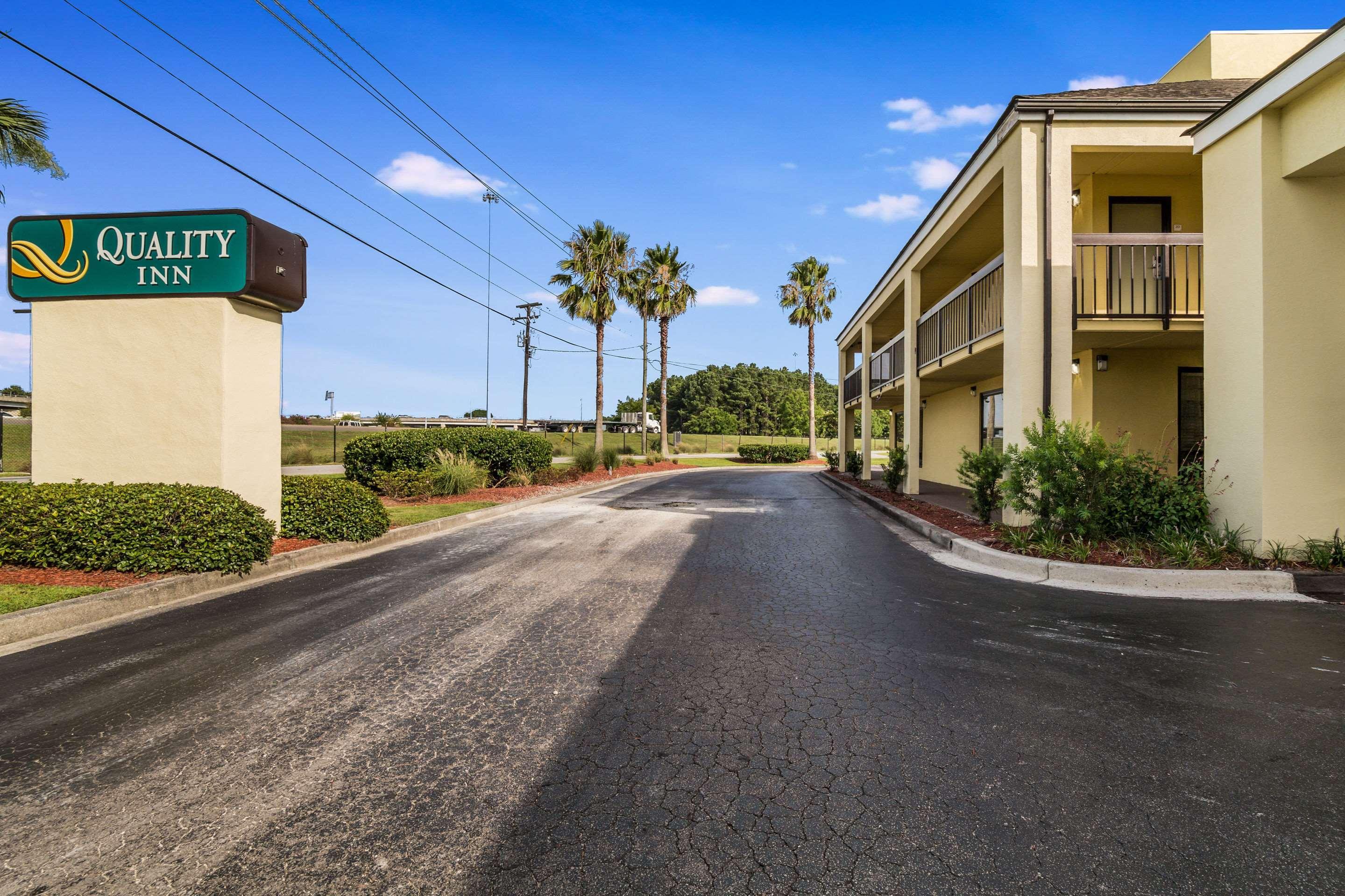 Quality Inn Coliseum North Charleston Exteriör bild