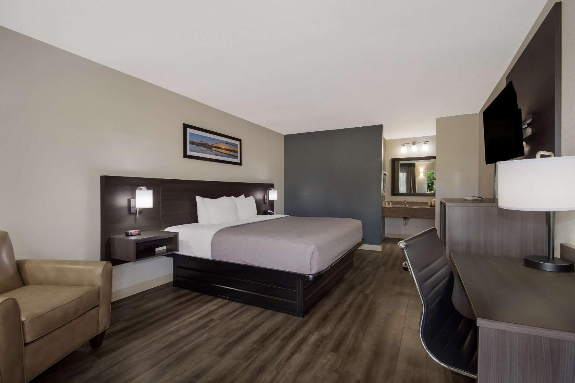 Quality Inn Coliseum North Charleston Exteriör bild